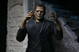 Universal Monsters - Ultimate Frankenstein´s Monster (Color Version) Actionfigur