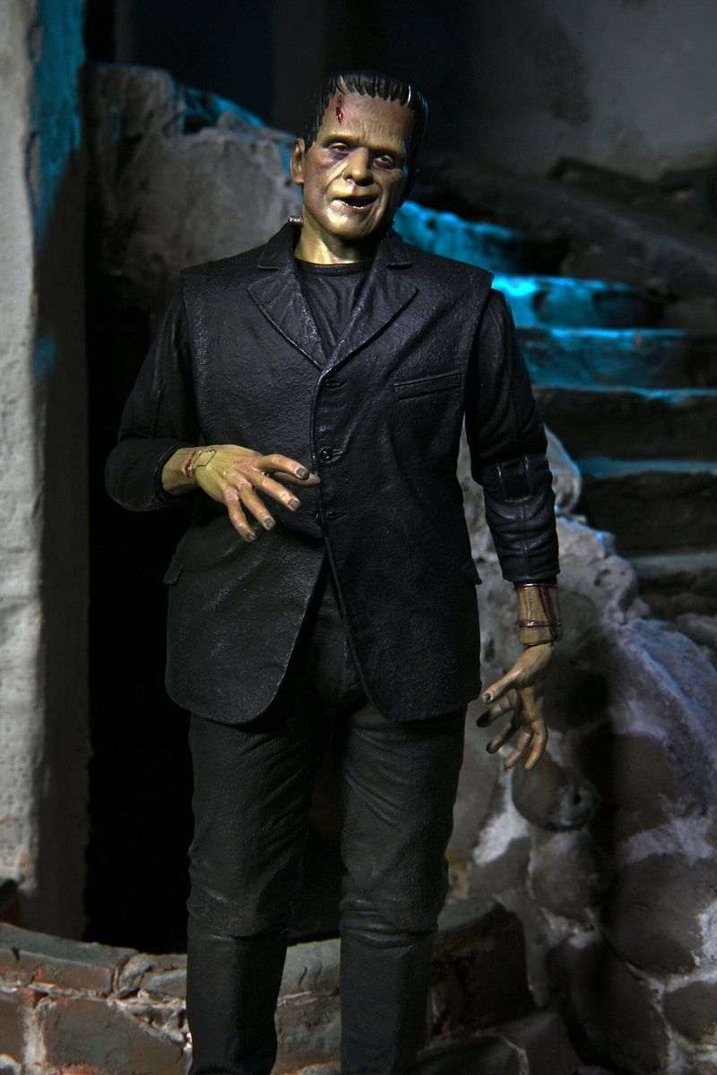 Universal Monsters - Ultimate Frankenstein´s Monster (Color Version) Actionfigur