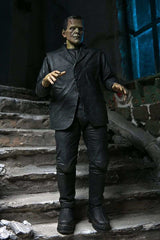 Universal Monsters - Ultimate Frankenstein´s Monster (Color Version) Actionfigur