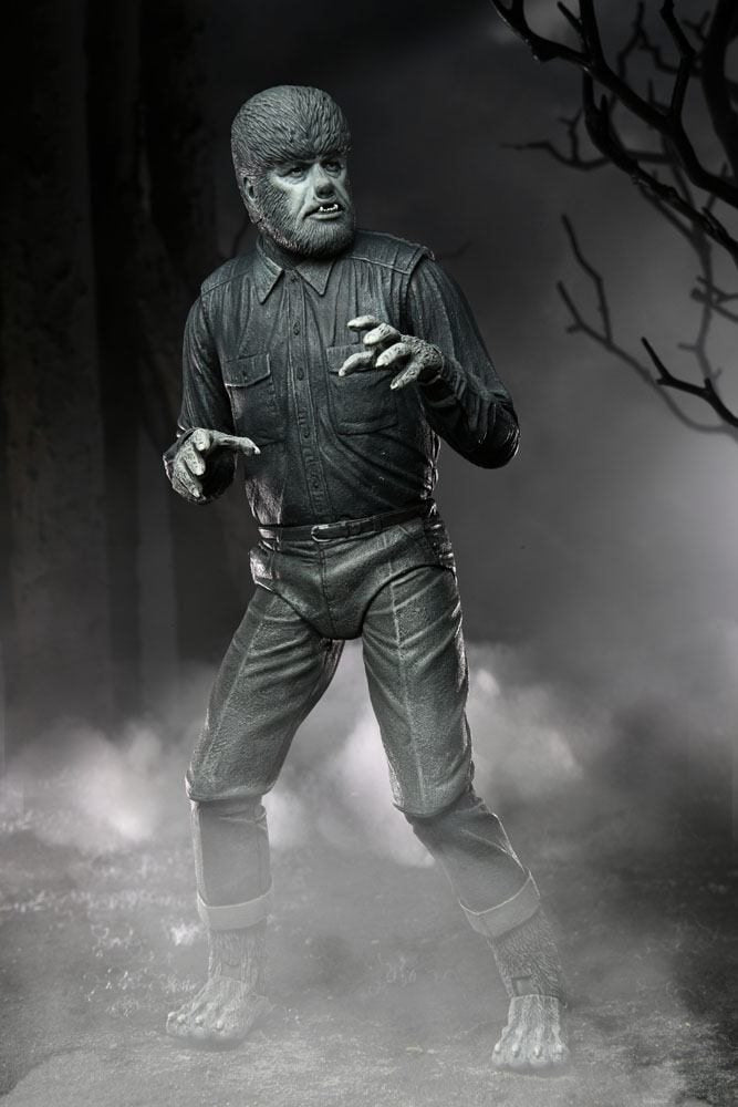 Universal Monsters Ultimate The Wolf Man (Black & White) Actionfigur