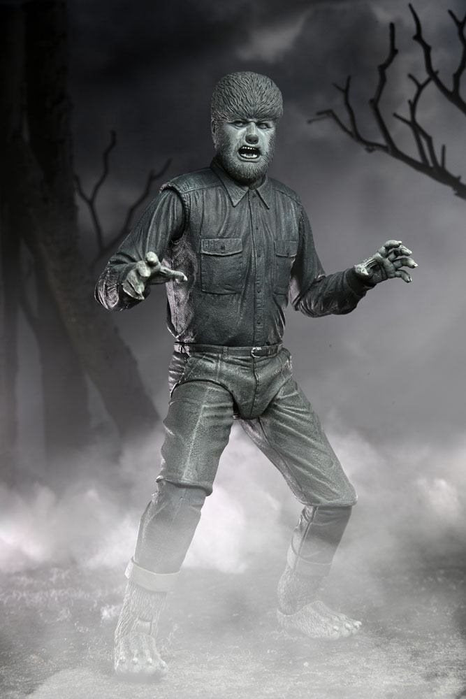 Universal Monsters Ultimate The Wolf Man (Black & White) Actionfigur