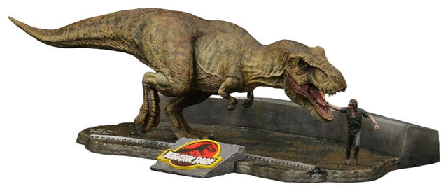X-Plus Jurassic Park Tyrannosaurus Rex 1/35 Plastic Model Kit