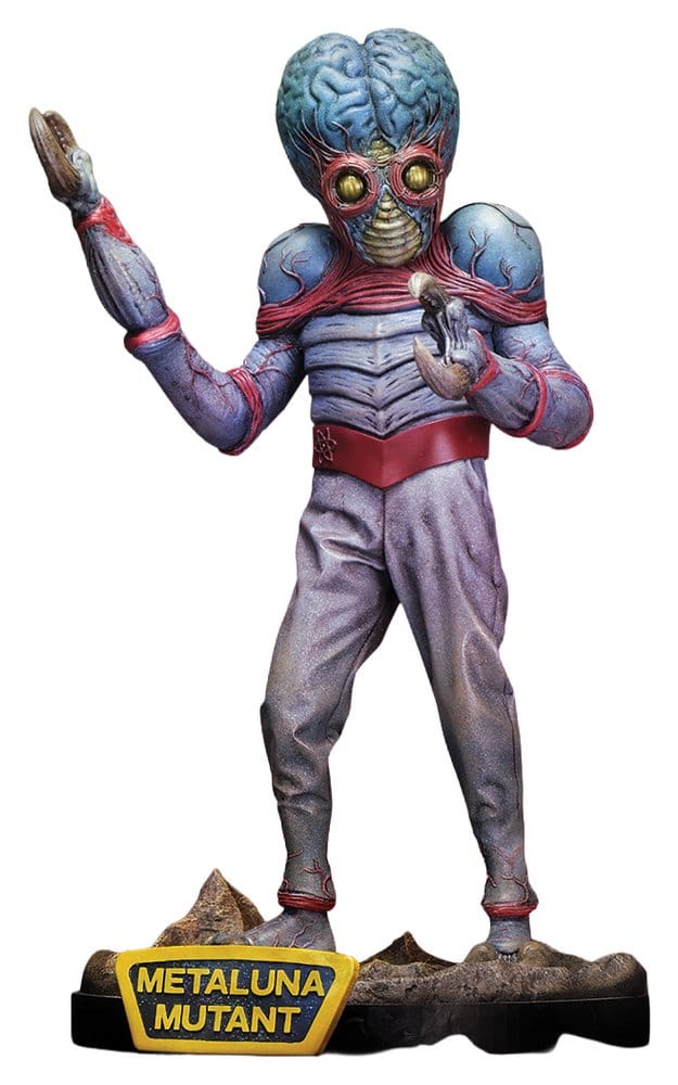 X-Plus Universal Monsters Metaluna Mutant 1/8 Plastic Model Kit