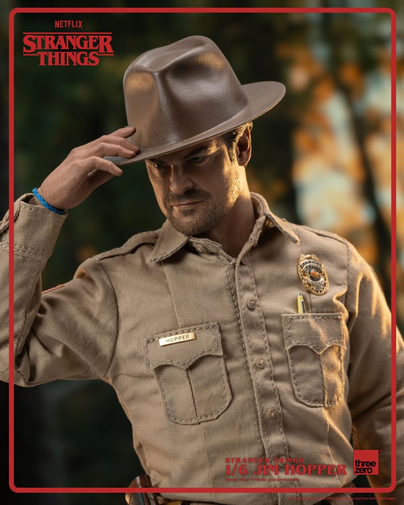 Stranger Things Actionfigur 1/6 Jim Hopper (Season 1) 32 cm