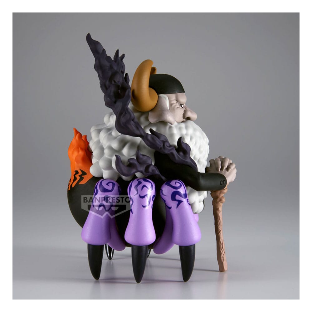 One Piece Mega World Collectable St. Jaygarcia Saturn Statue