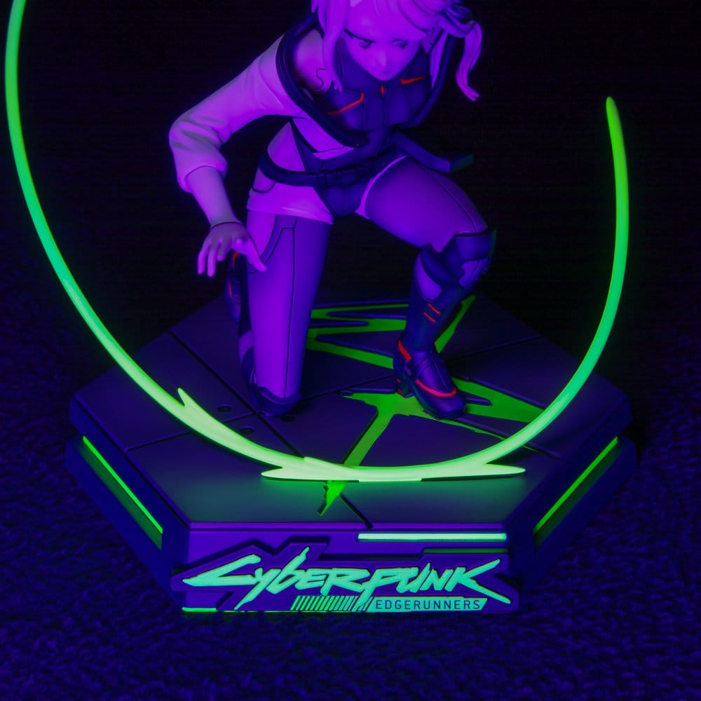 Cyberpunk Edgerunners Lucy Figur