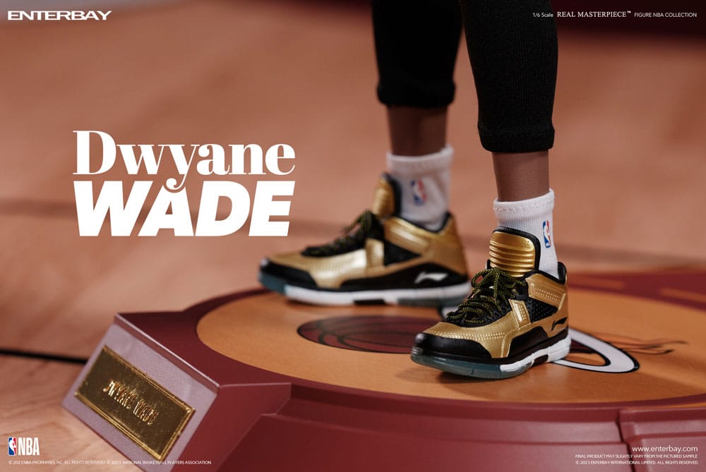 NBA Collection Real Masterpiece Actionfigur 1/6 Dwyane Wade 30 cm - Beschädigte Verpackung