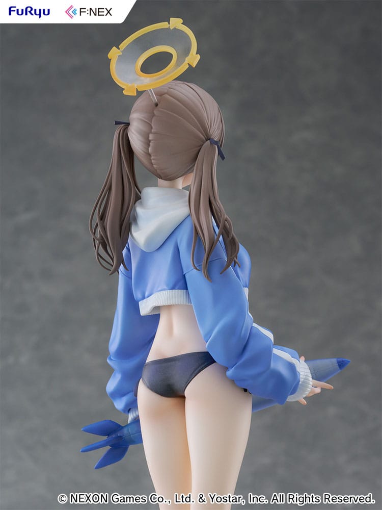 Blue Archiv Moe (Swimsuit) FNex 1/7 Statue