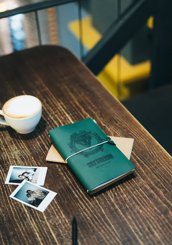 Harry Potter Slytherin Reisetagebuch