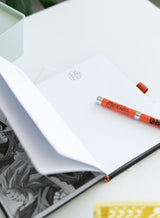 Dragon Ball Super Goku Premium Notizbuch A5 mit Projektorstift