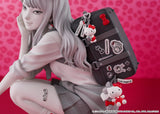 Junji Ito Gyaru Tomie x Hello Kitty Figur