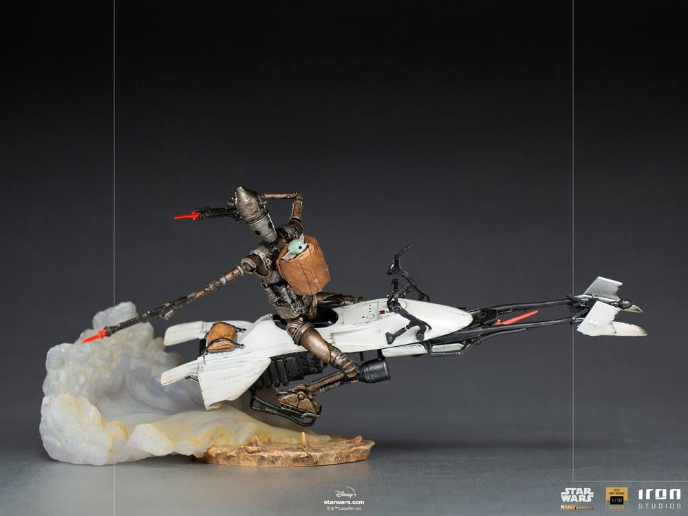 Star Wars The Mandalorian  IG-11 & The Child Deluxe Art Scale Statue