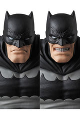 Batman (TDKR) Batman MAFEX Actionfigur (re-run)