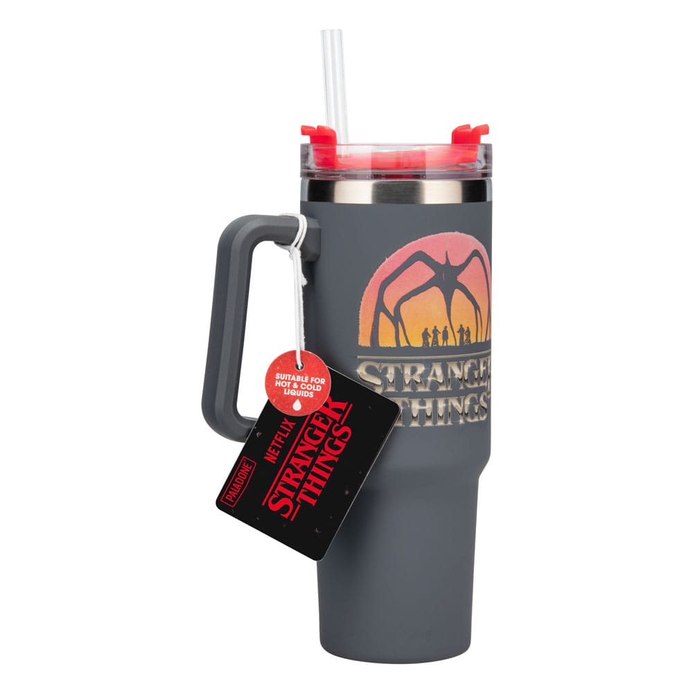 Stranger Things 5 Trinkbecher mit Trinkhalm 900 ml
